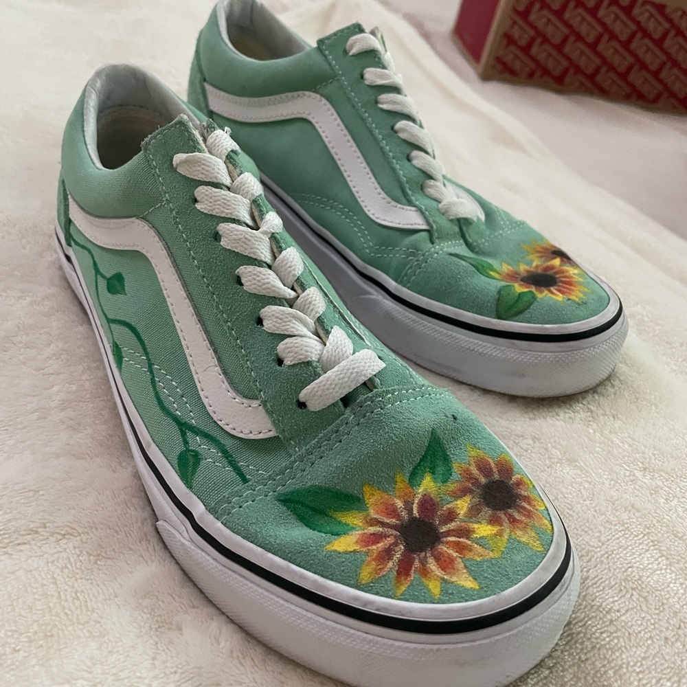 SZ 7 Custom Vans